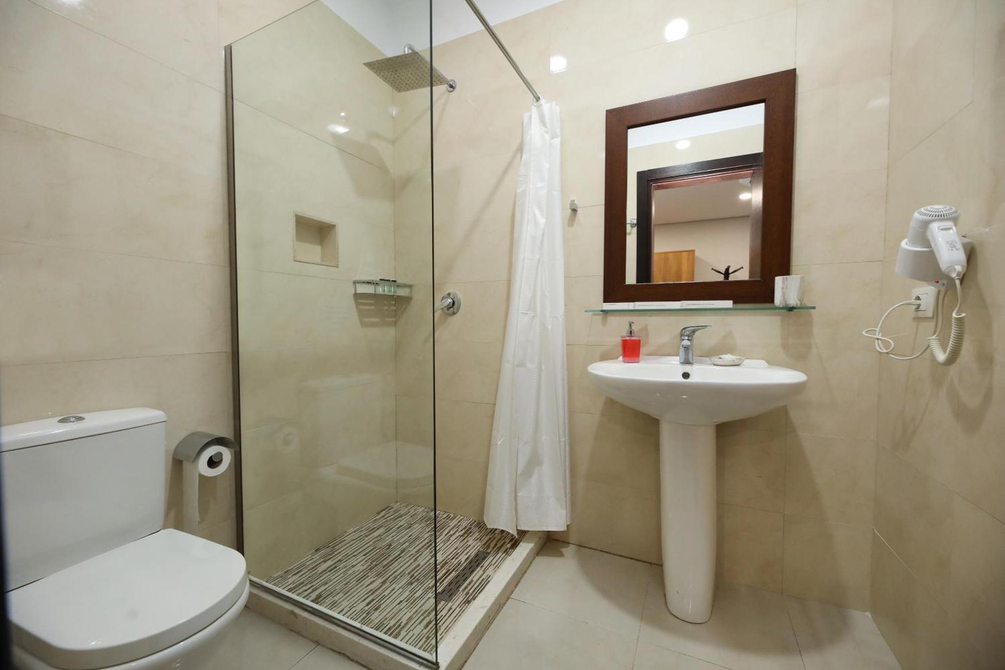 Hotel Salvadore วญอเรอ ภายนอก รูปภาพ