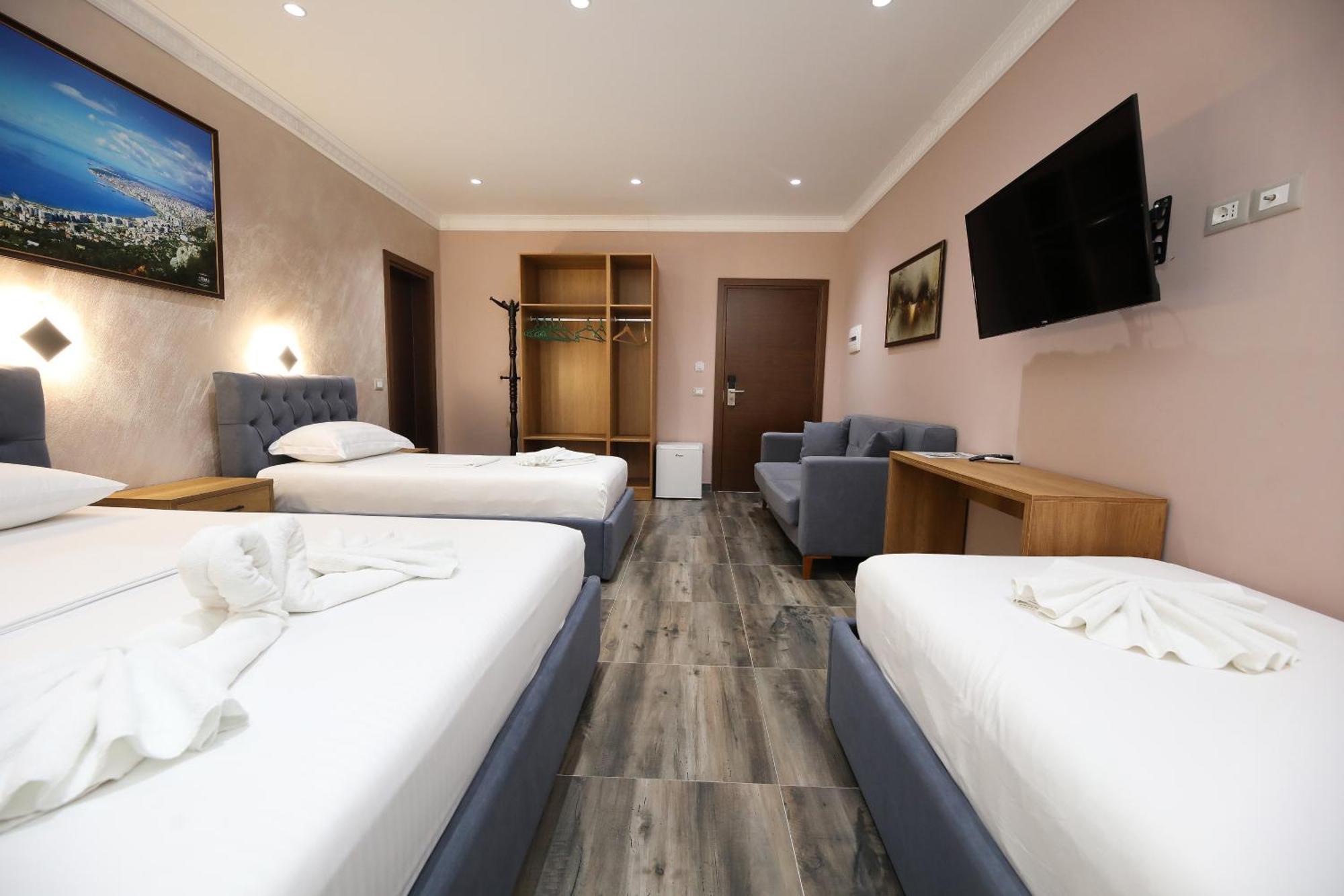 Hotel Salvadore วญอเรอ ภายนอก รูปภาพ